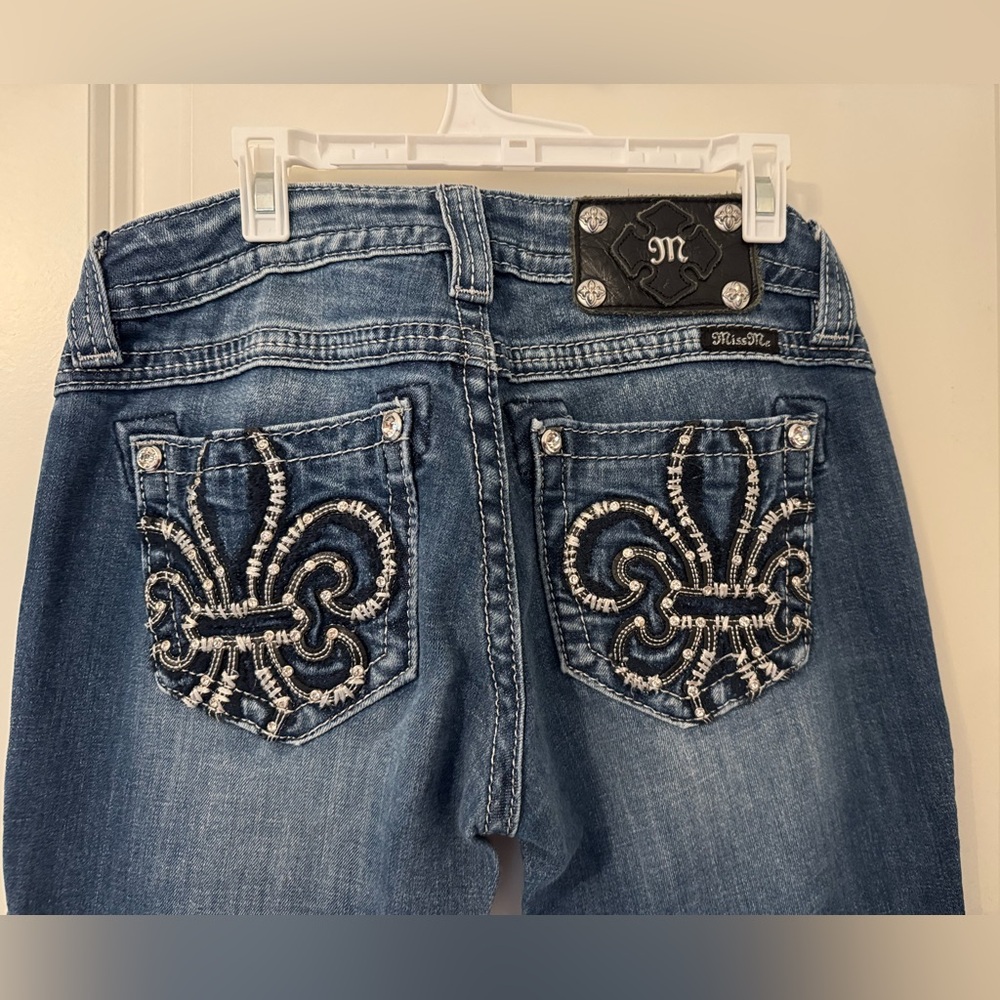 Miss Me Women's Blue Jeans with Embellished Pockets - Picture 2 of 7